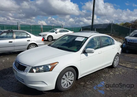 2008 Honda Accord 2.4 Lx из США, поврежденный, VIN 1HGCP26348A070419